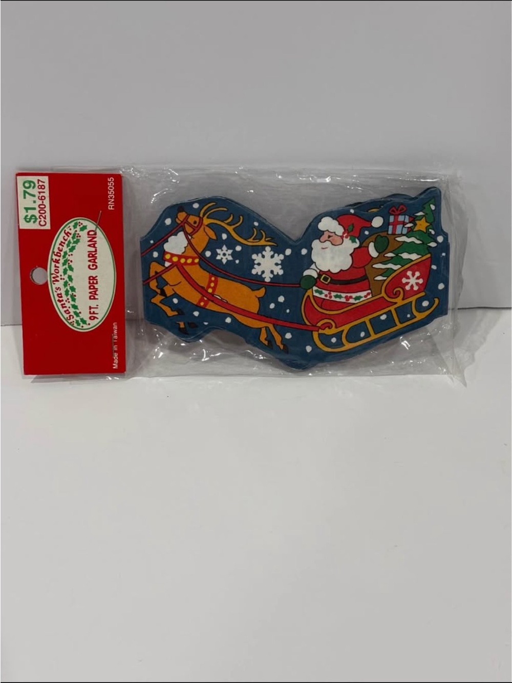 Vintage Santa's Workbench Santa in His Sleigh Fold-Out 9 ft Paper Garland